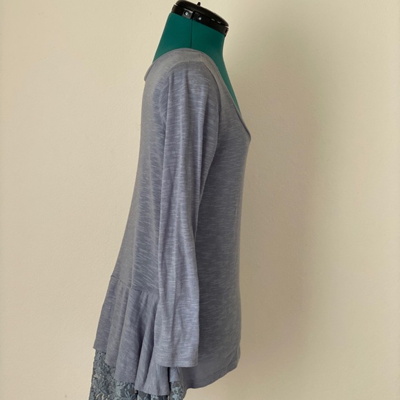 SOLDGray lace babydoll blouse by Poof Size L - Picture 4 of 9